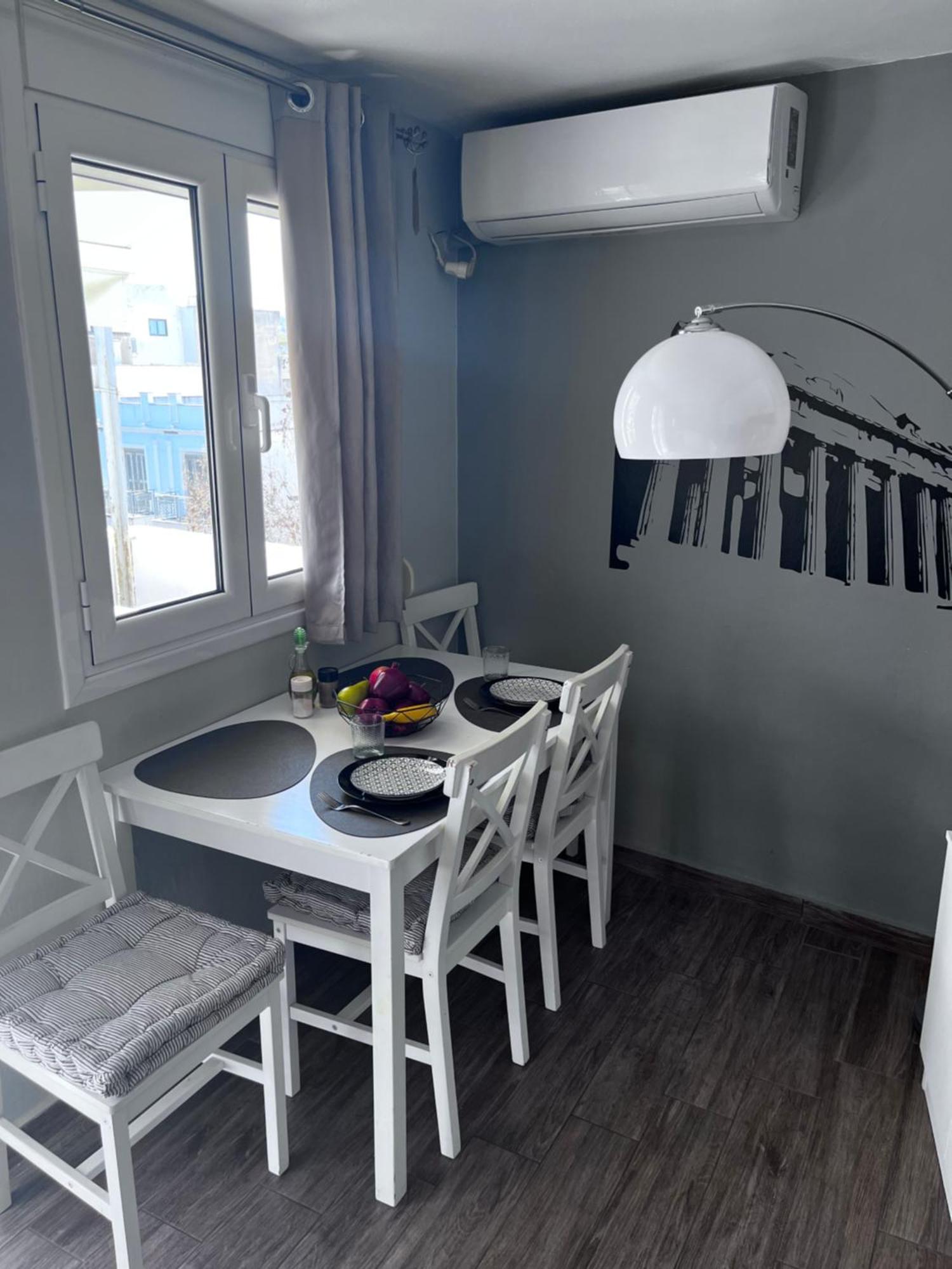 Cozy Studio Apartment In The Heart Of Афіни Екстер'єр фото
